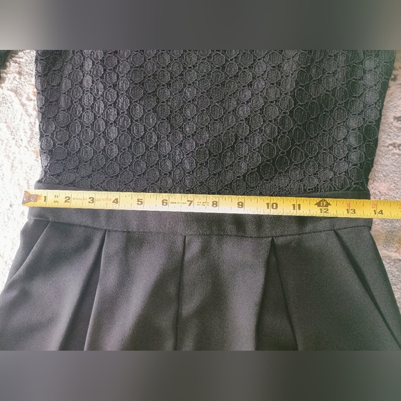 Chelsea28 | Dress Jumpsuit | Size 4 | Black - Picture 9 of 14